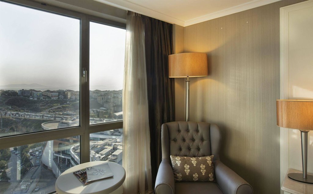 Dedeman Bostancı 24