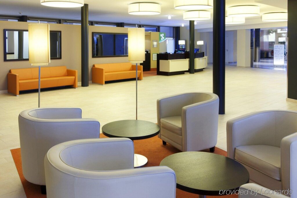 Holiday Inn Berlin Airport - Conference Centre, an IHG Hotel 1