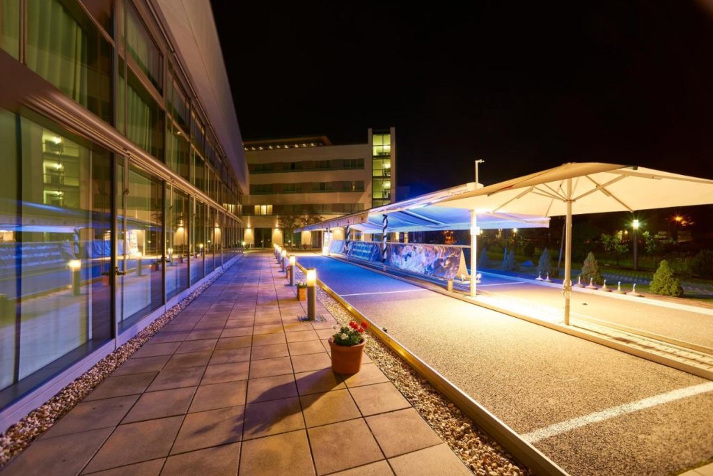 Holiday Inn Berlin Airport - Conference Centre, an IHG Hotel 16
