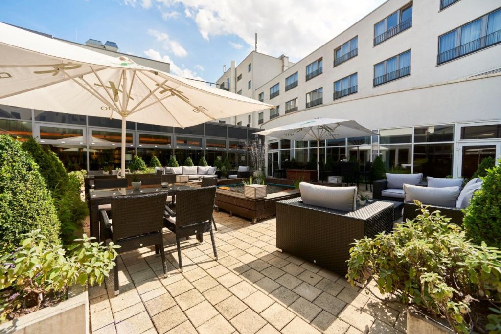 Holiday Inn Berlin Airport - Conference Centre, an IHG Hotel 9