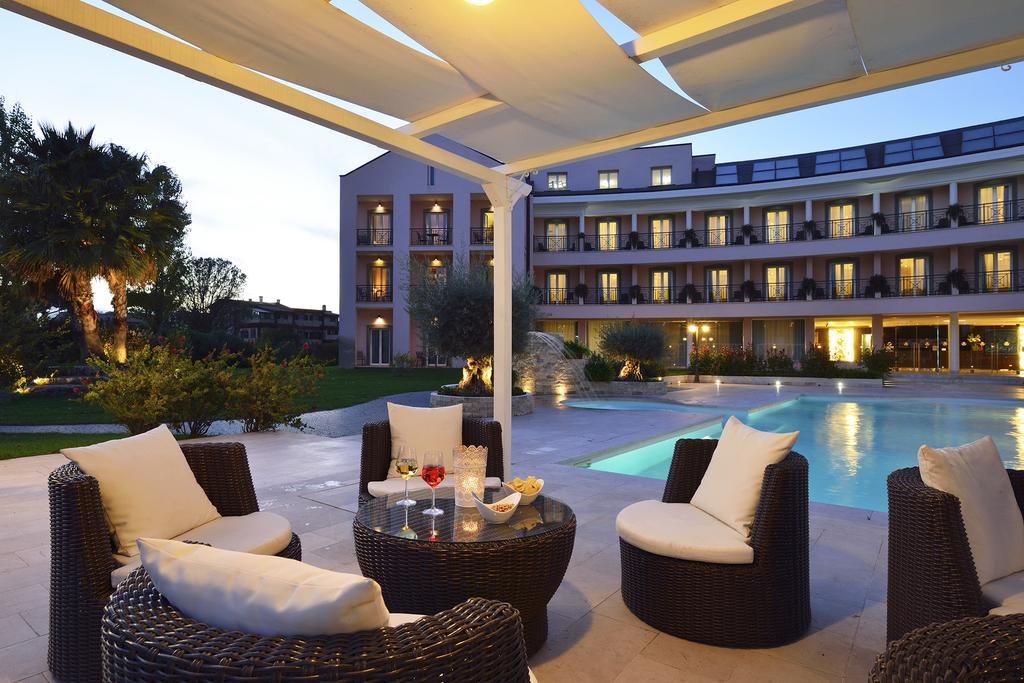 Hotel Isola Sacra Rome Airport 11