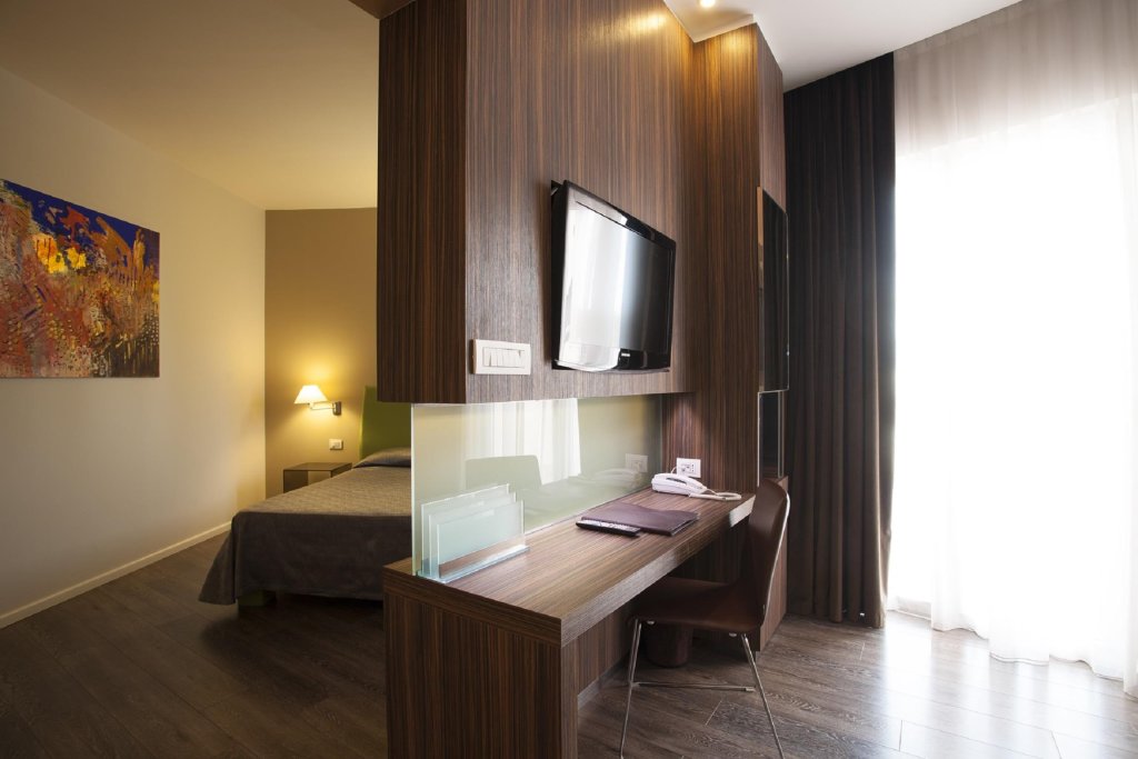 Hotel Isola Sacra Rome Airport 19