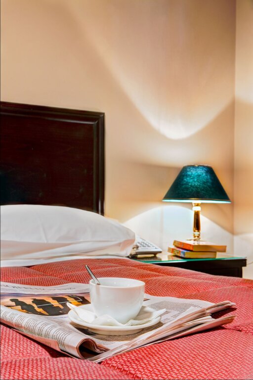 Nicola Hotel 1