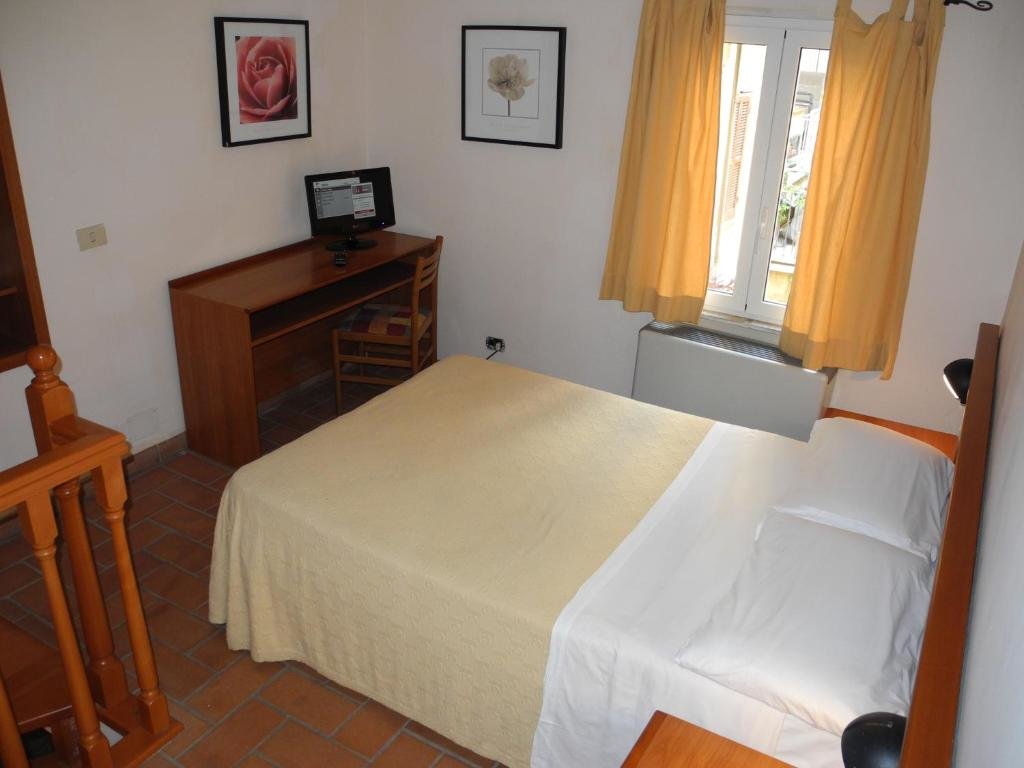 Hotel Corona 15