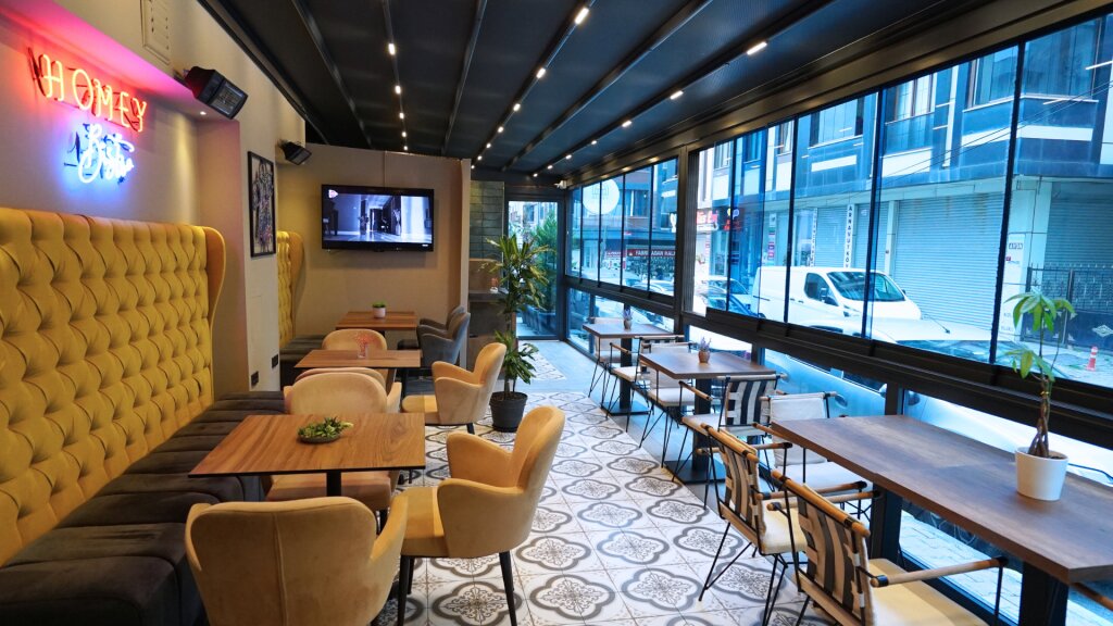 Homey Airport Hotel 23