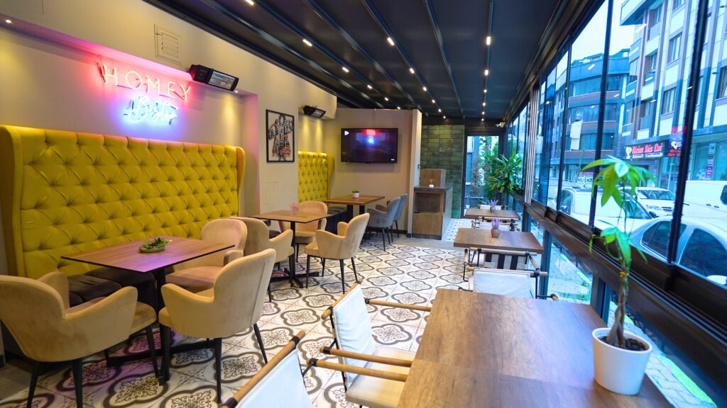 Homey Airport Hotel 3