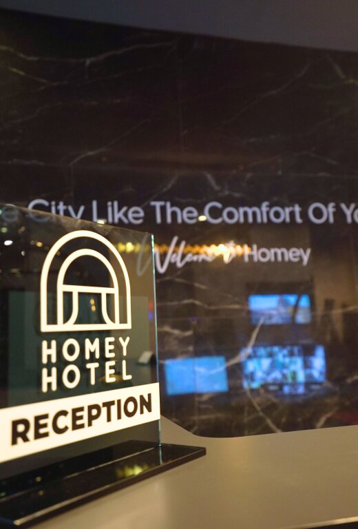 Homey Airport Hotel 8