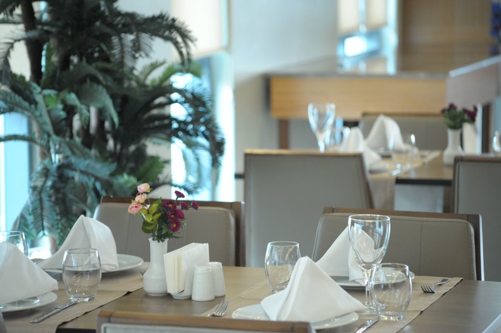 Nearport Hotel 12