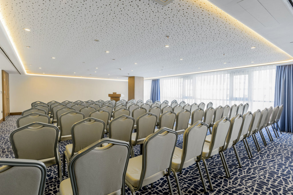 Nearport Hotel 20