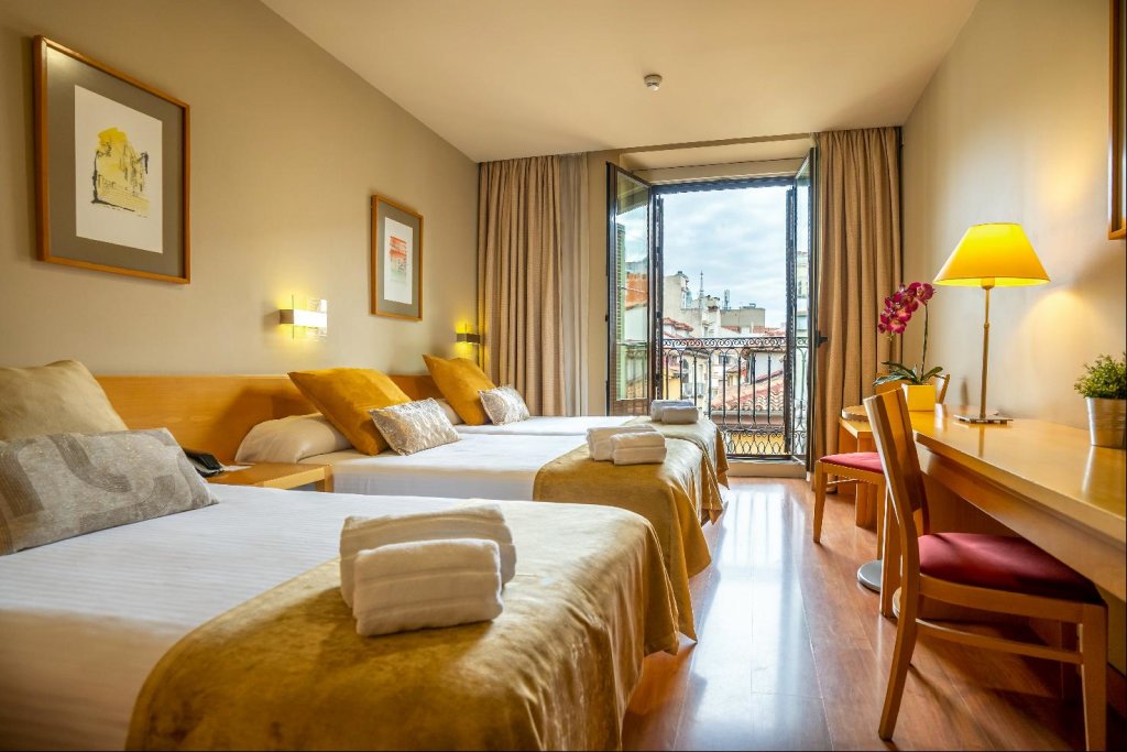 Hotel Victoria 4 14