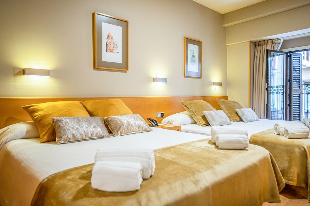 Hotel Victoria 4 9