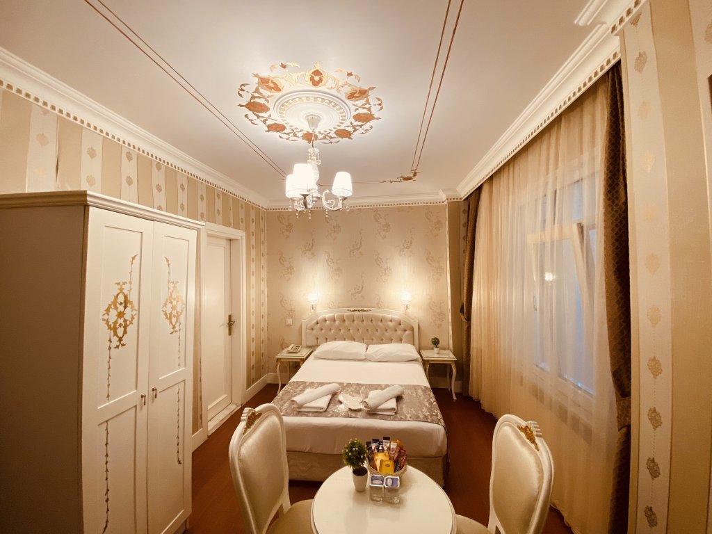 Alyon Hotel Taksim 12