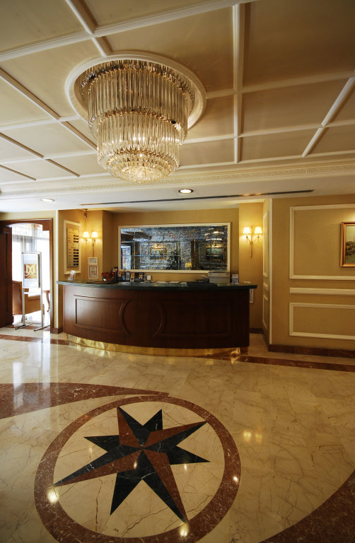Taksim Metropark Hotel 6