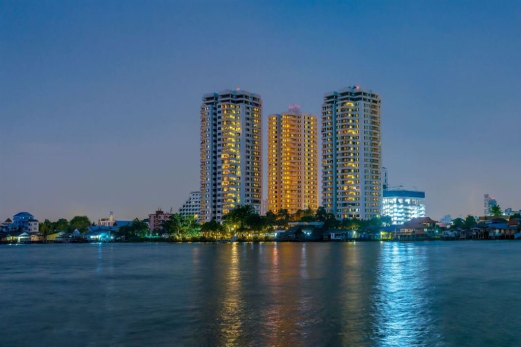 Riverine Place Hotel and Residence 21