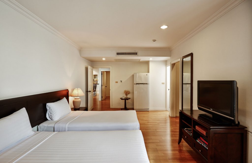 Riverine Place Hotel and Residence 3