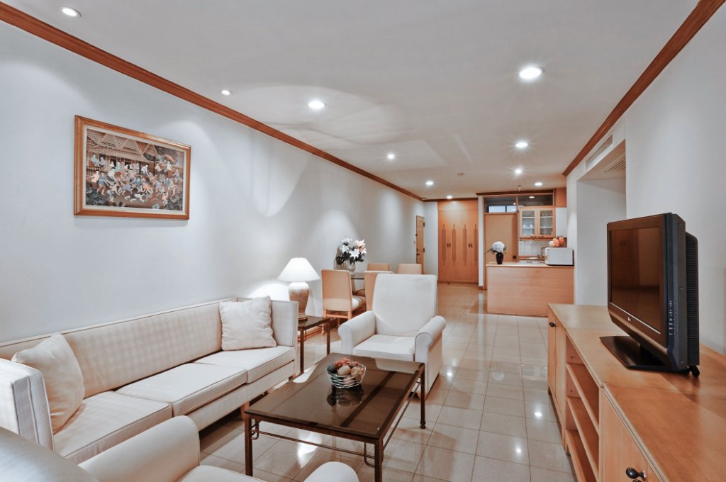Riverine Place Hotel and Residence 6
