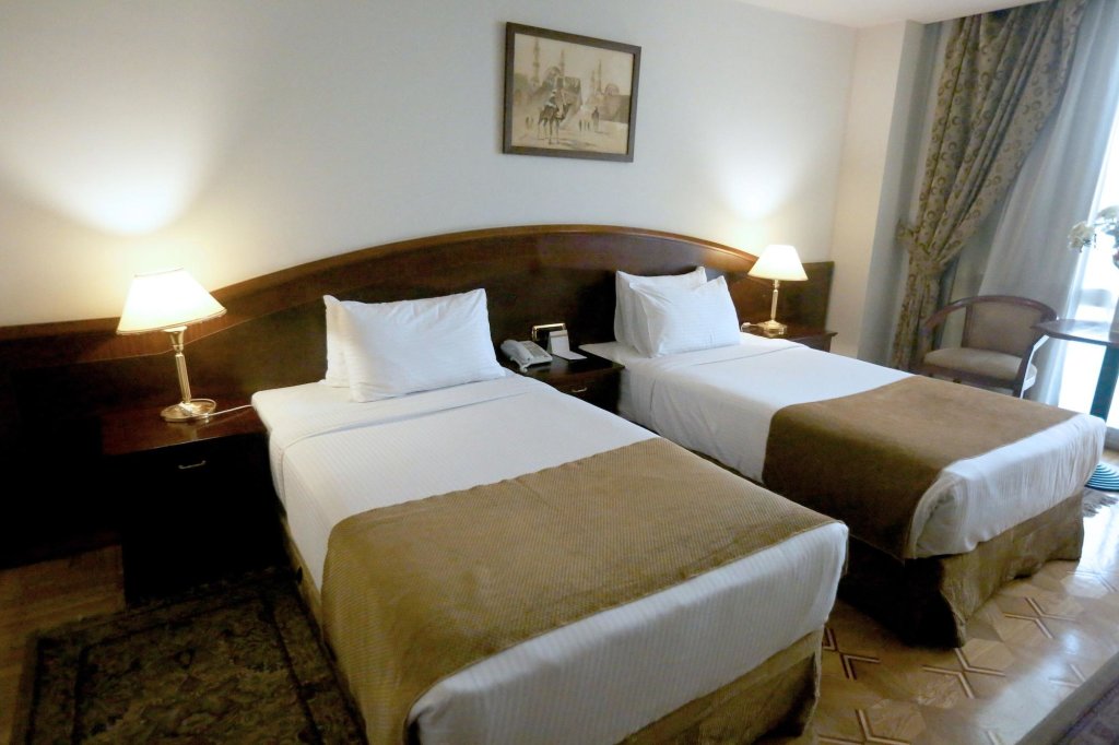 Triumph Plaza Hotel 10