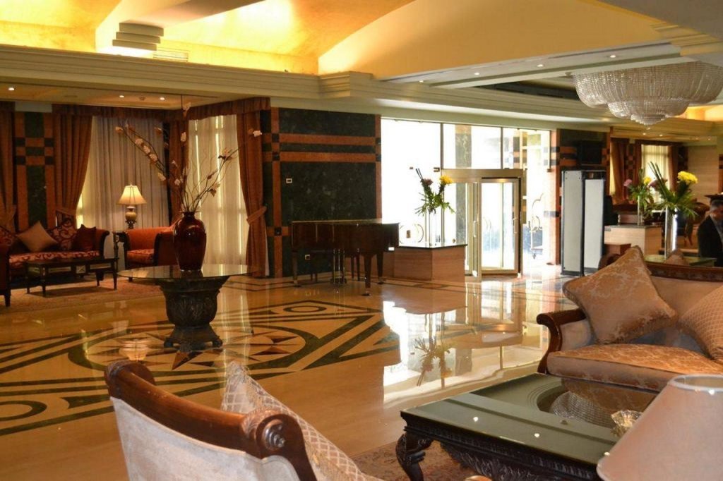 Triumph Plaza Hotel 12