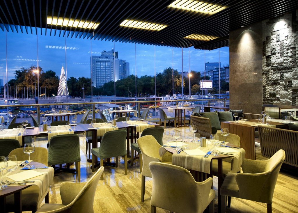 The Marmara Taksim 11