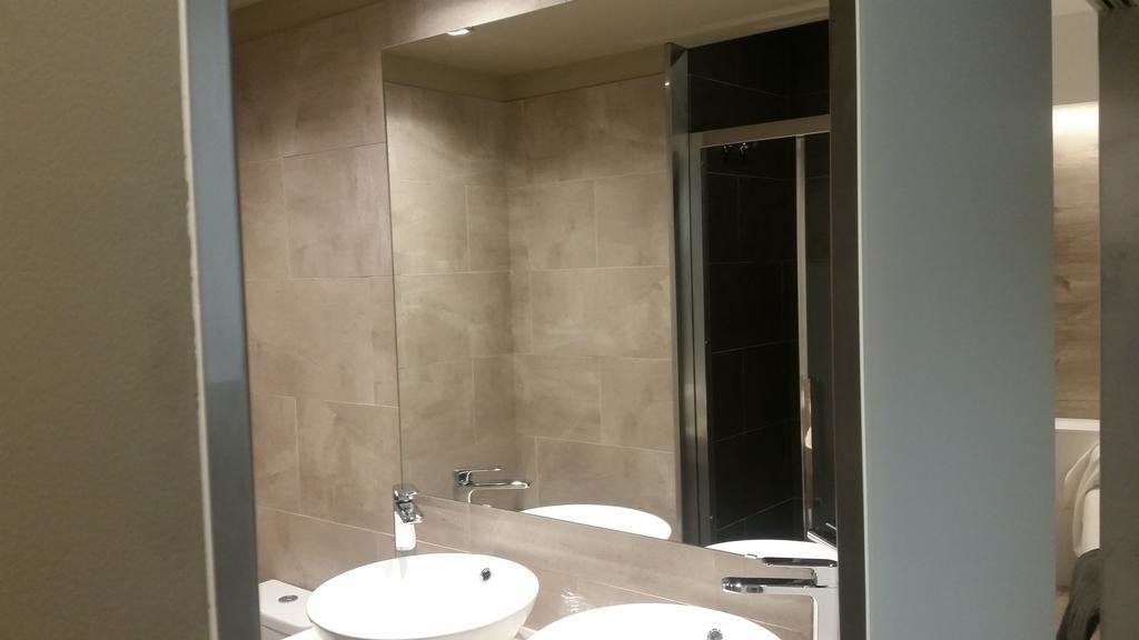 Hotel Travessera 16