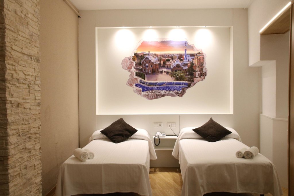 Hotel Travessera 24