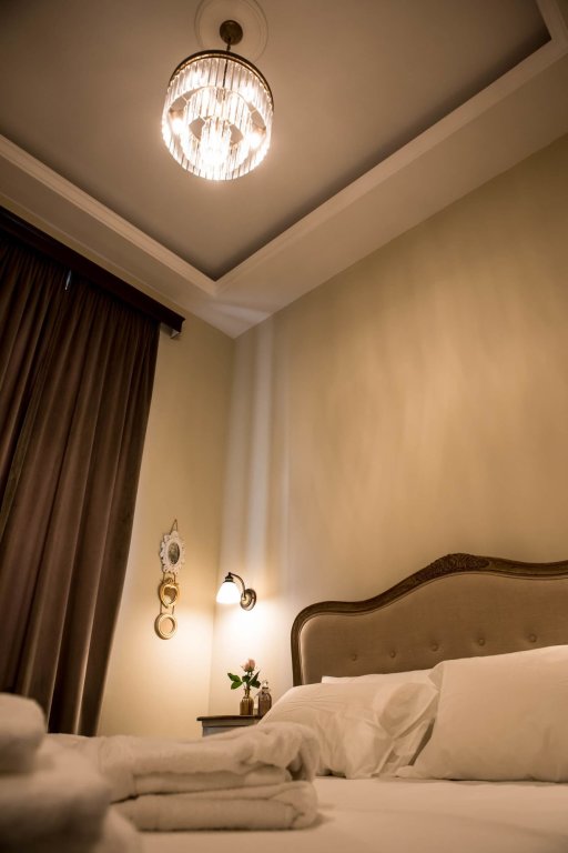Kyria Boutique House 17
