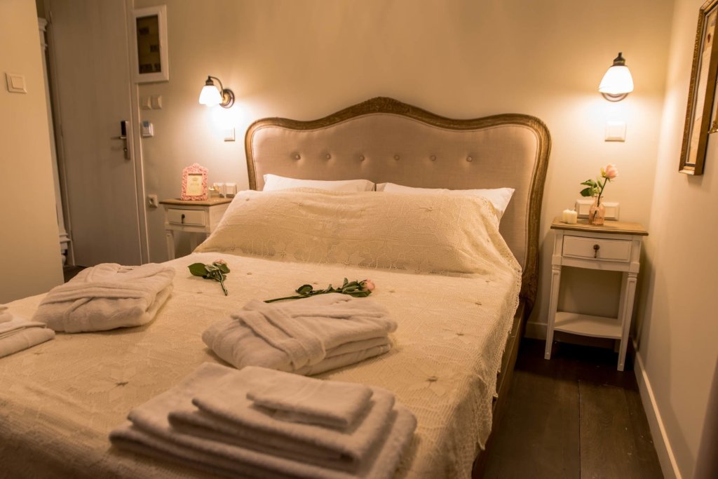 Kyria Boutique House 18
