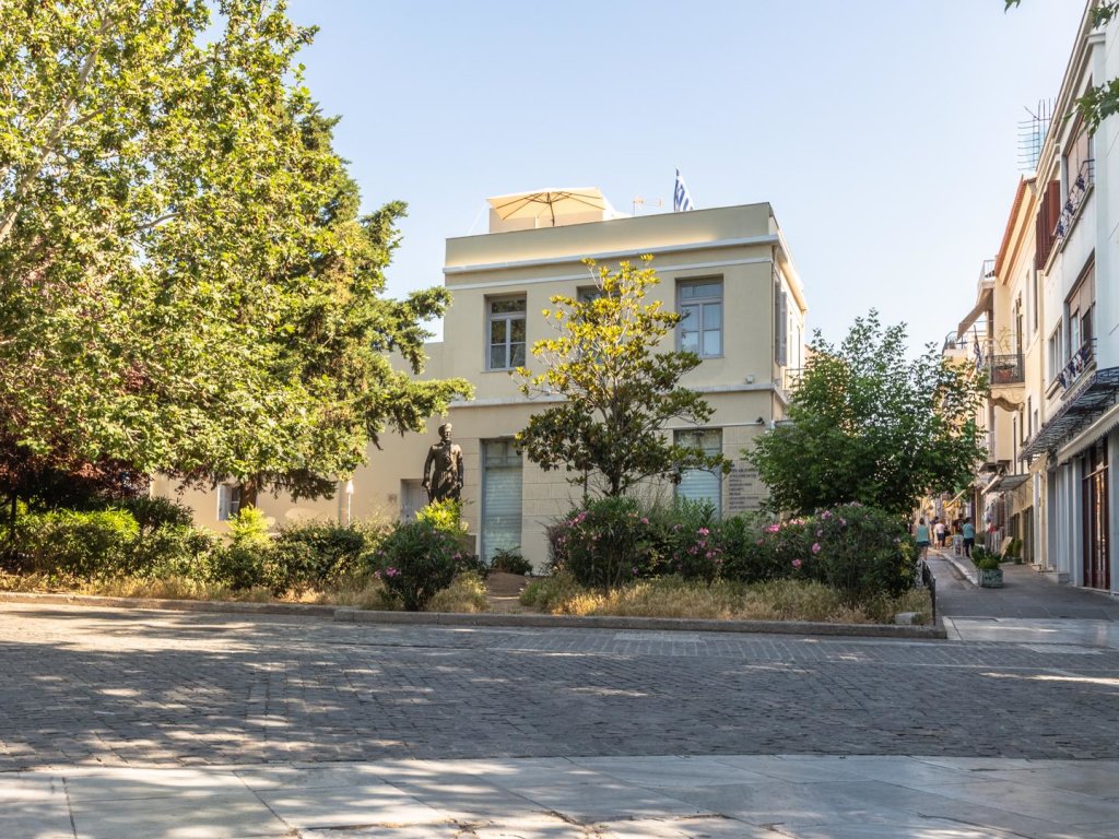 Kyria Boutique House 3