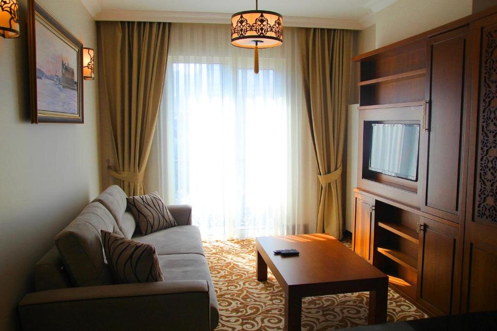K Suites Otel 19