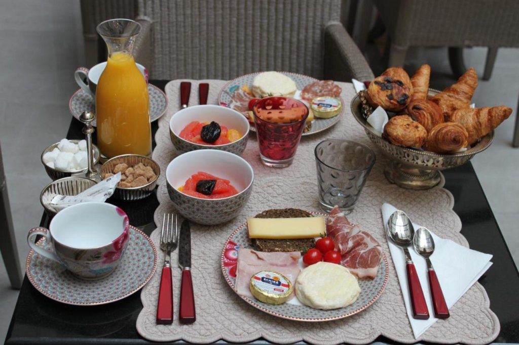 My Home in Paris Hotel 18