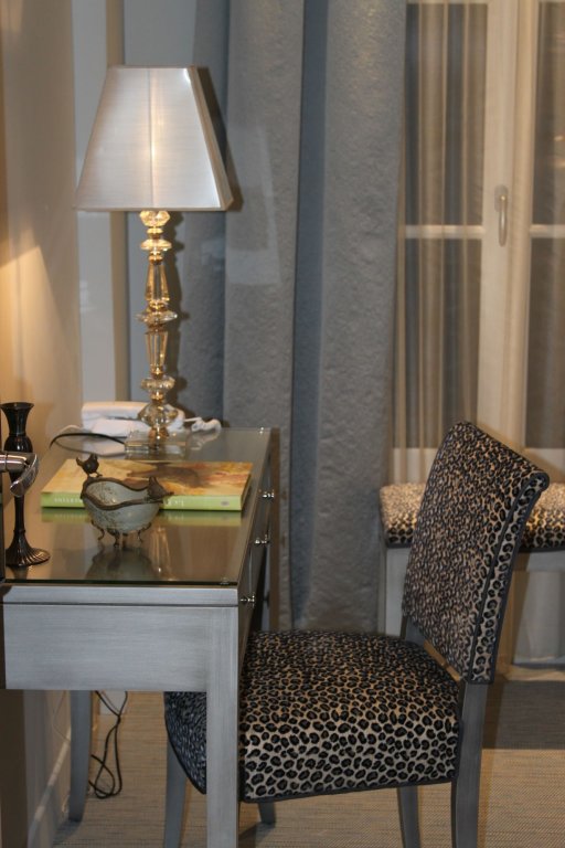 My Home in Paris Hotel 7