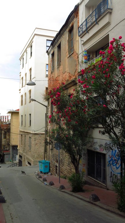 Galatahan Hotel 1