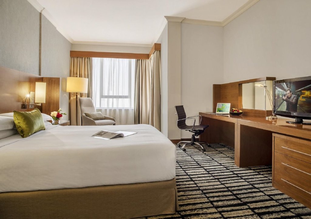 Jumeira Rotana 11