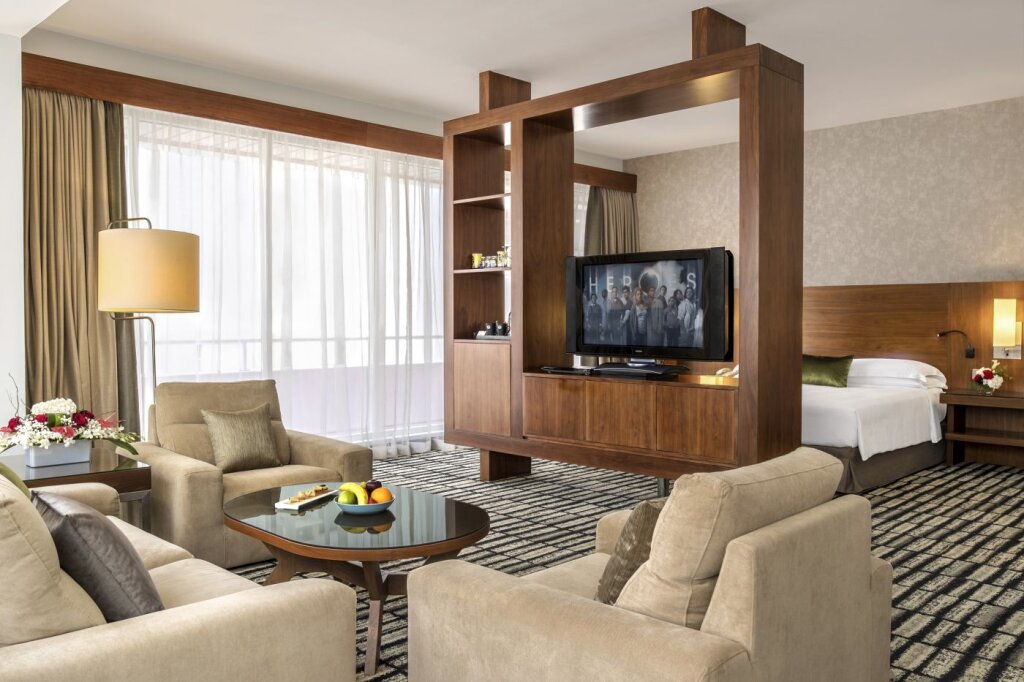 Jumeira Rotana 12