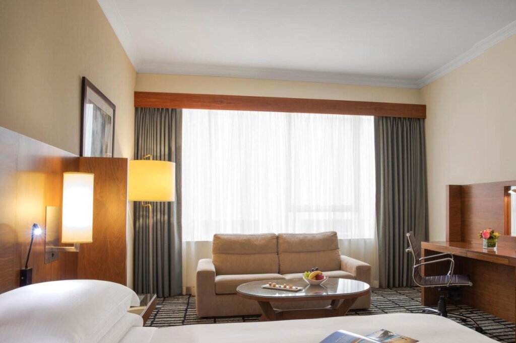Jumeira Rotana 18