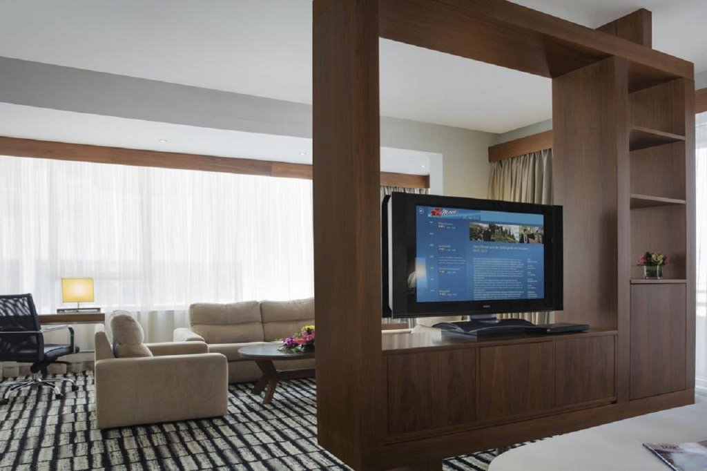 Jumeira Rotana 23