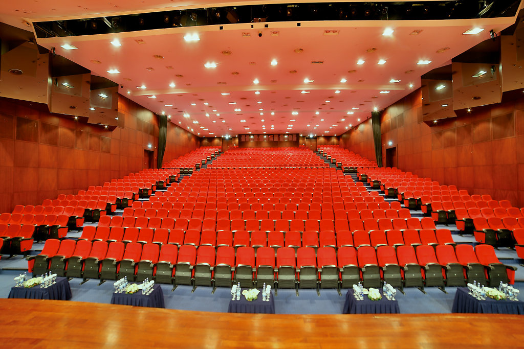 Grand Cevahir Hotel & Convention Center 9