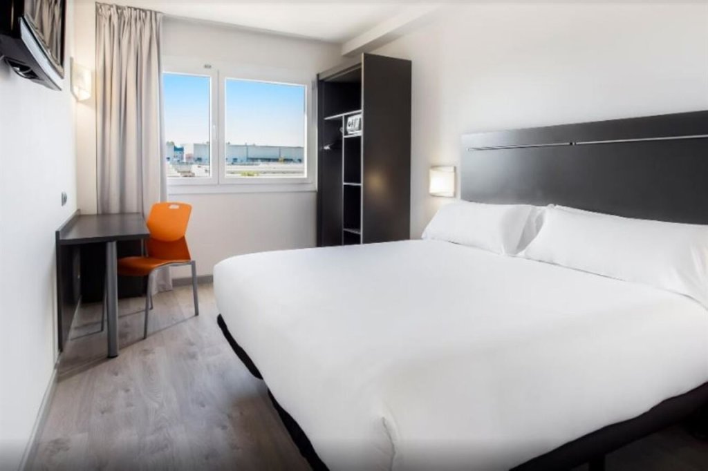 B&B Hotel Figueras 6