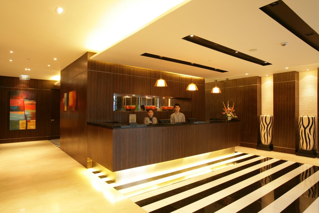 Legacy Suites Hotel 13