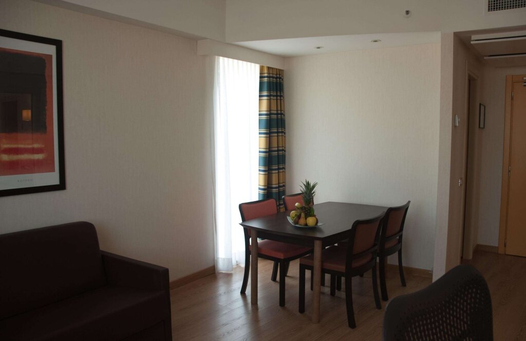 Hilton Garden Inn Rome Airport 17