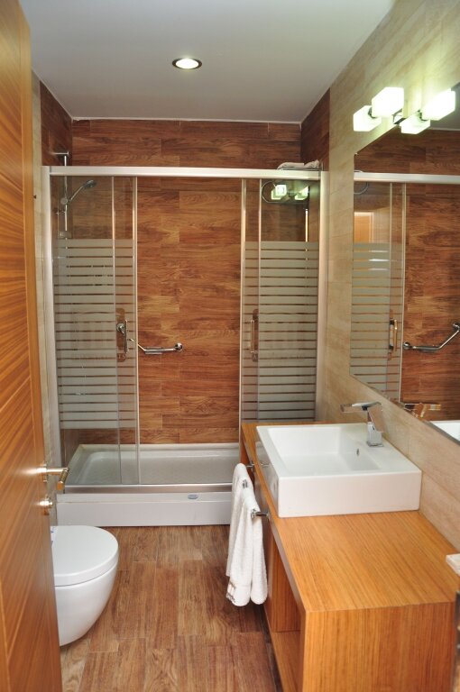 Asia Artemis Suite 10