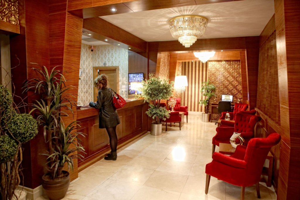 Asia Artemis Suite 14