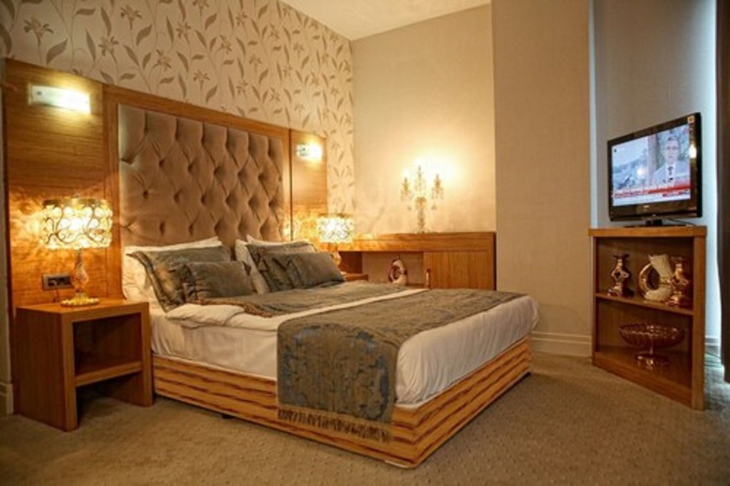 Asia Artemis Suite 19