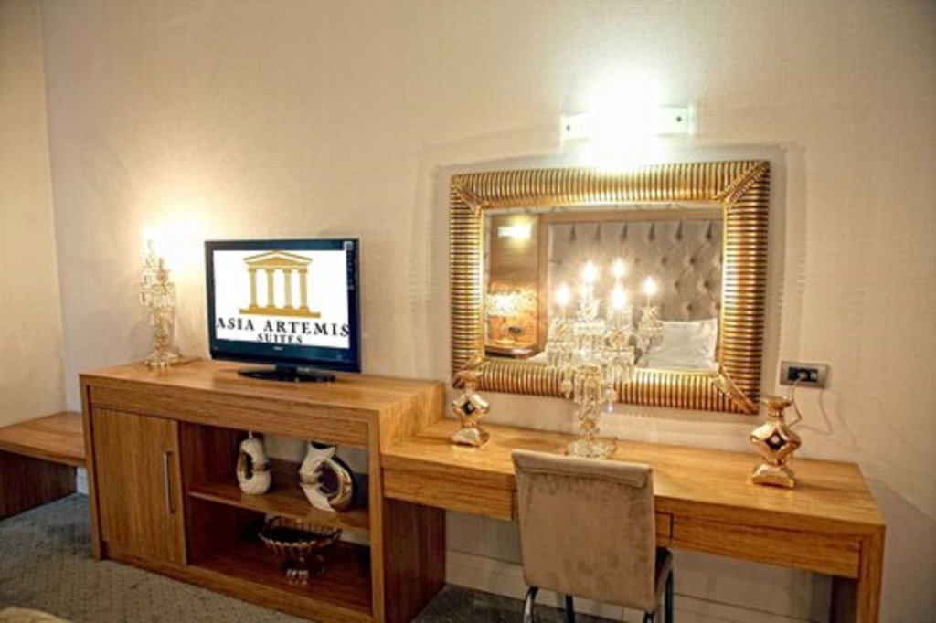 Asia Artemis Suite 23
