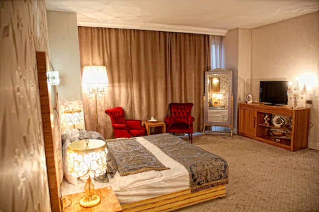 Asia Artemis Suite 24