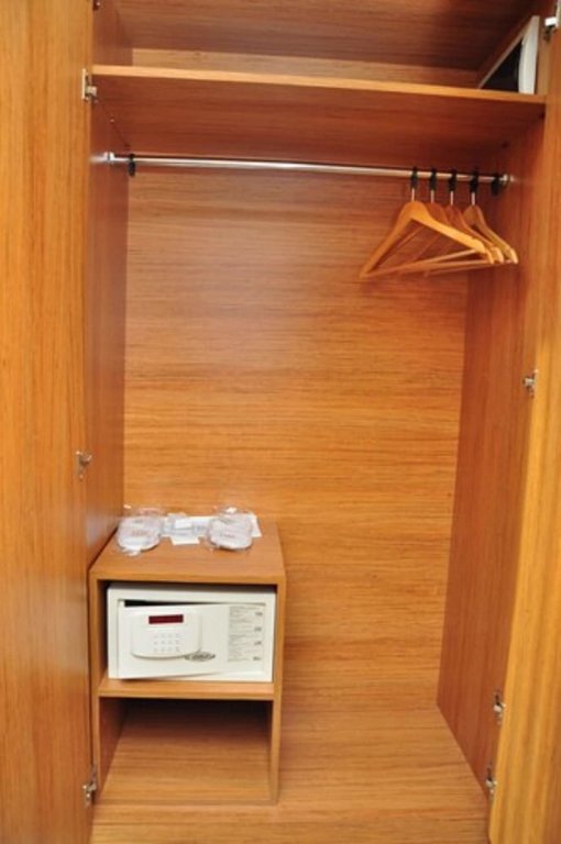 Asia Artemis Suite 3