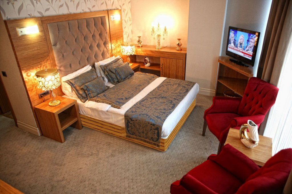 Asia Artemis Suite 9