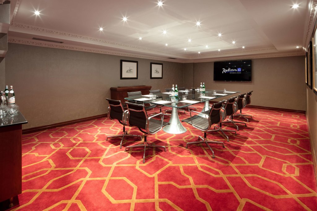 Radisson Blu Edwardian Heathrow Hotel & Conference Centre, London 15