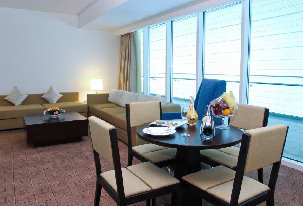Dubai International Hotel, Dubai Airport 23