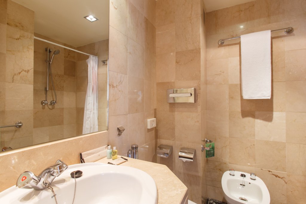 Expo Hotel Barcelona 10